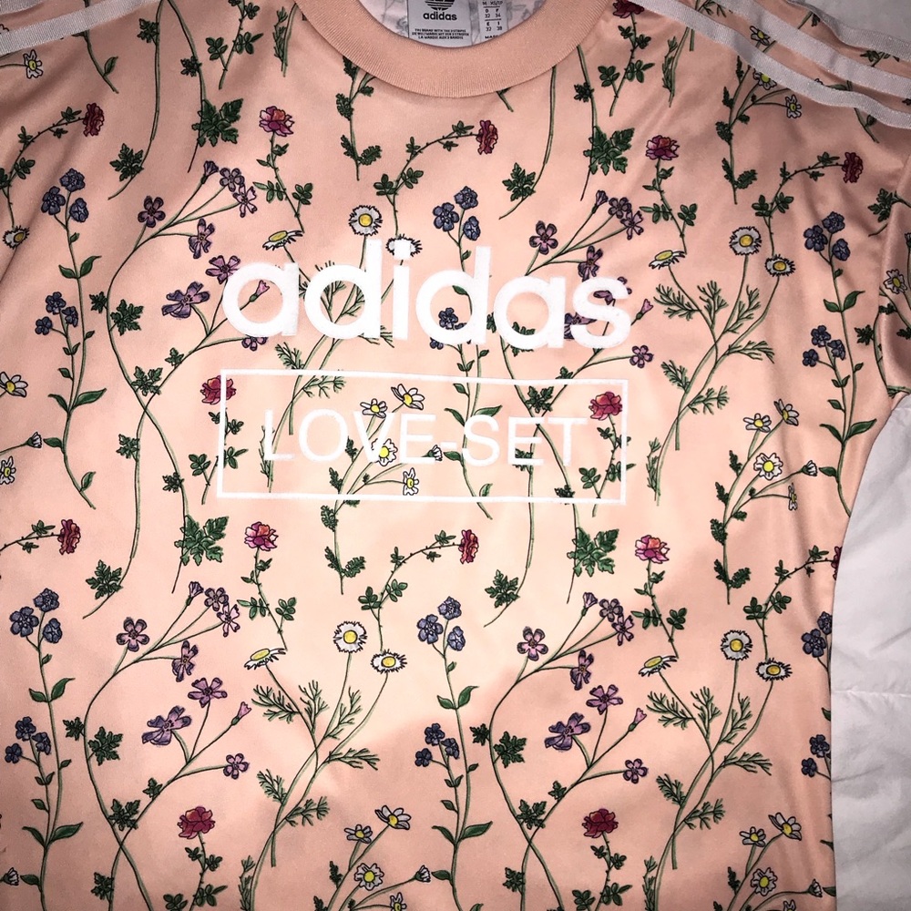 New Adidas dress love set limited edition